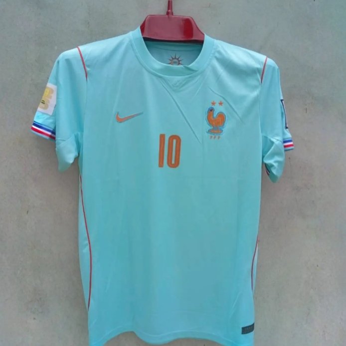 France Away Jersey 2024 - Mbappé #10 - Sky Blue